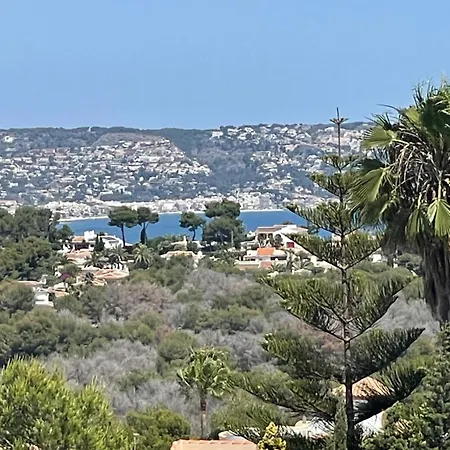 Aqua Vista